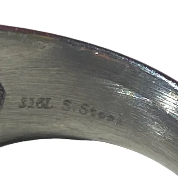 SHOWSTOPPER AMETHYST RING IN 316SL (STAINLESS STEEL) (SZ 8.25) - Picture 11 of 15